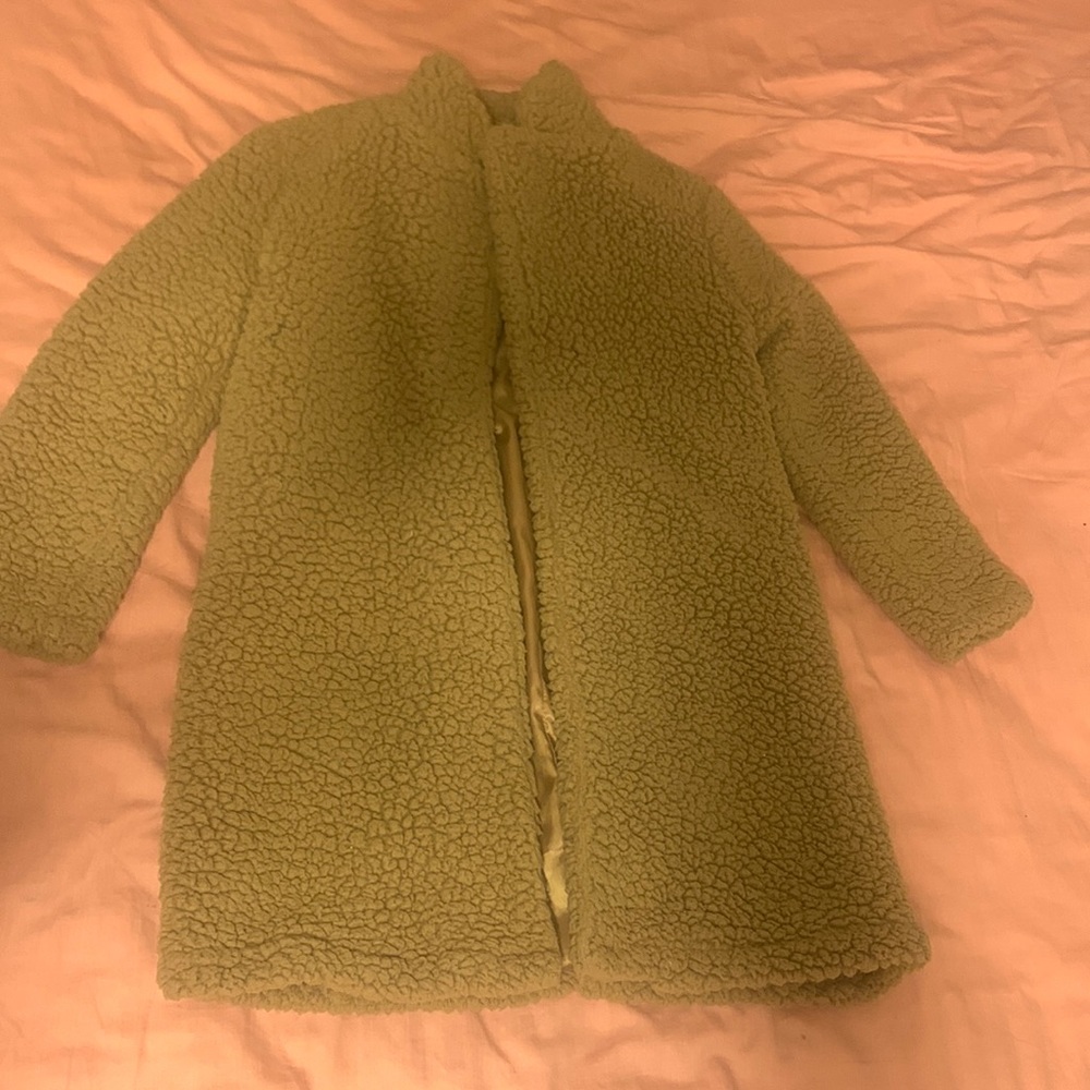 Sherpa like! Never worn! Unisex!